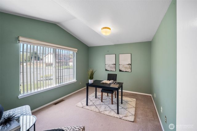 2202 Greenfield Court SE, Olympia, WA 98501