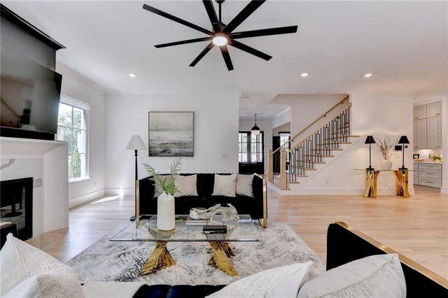 1370 Rumson Lane, Alpharetta, GA 30004
