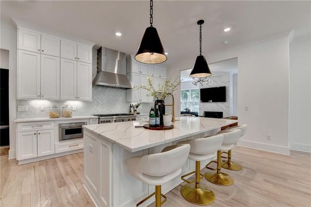 1370 Rumson Lane, Alpharetta, GA 30004
