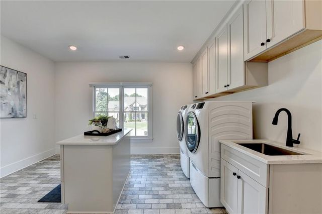 1370 Rumson Lane, Alpharetta, GA 30004
