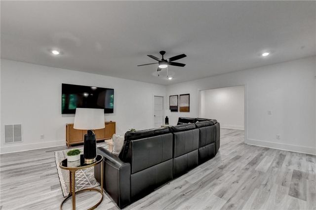 1370 Rumson Lane, Alpharetta, GA 30004