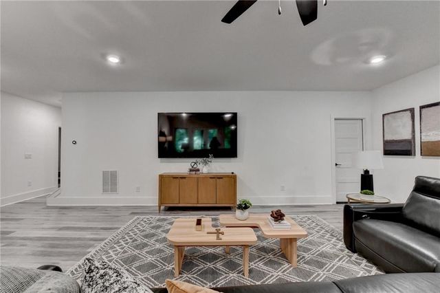 1370 Rumson Lane, Alpharetta, GA 30004