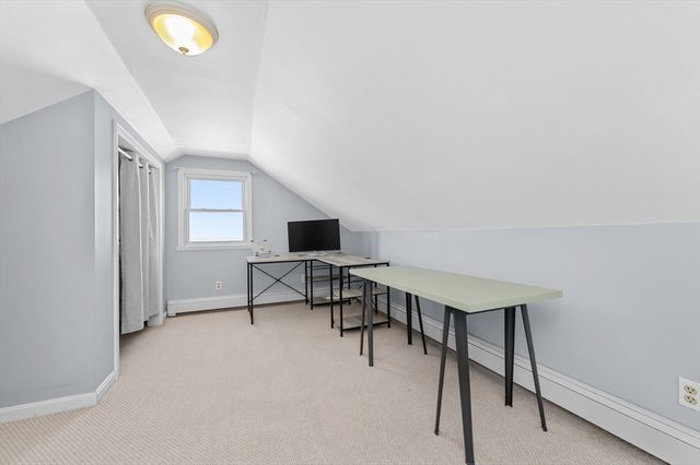 33 Bromfield Steet 33, Watertown, MA 02472