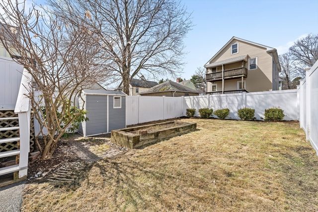 33 Bromfield Steet 33, Watertown, MA 02472