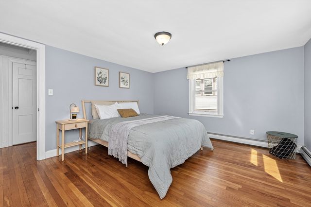 33 Bromfield Steet 33, Watertown, MA 02472