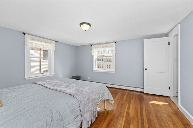 33 Bromfield Steet 33, Watertown, MA 02472