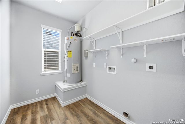 1608 Skyline, Canyon Lake, TX 78133