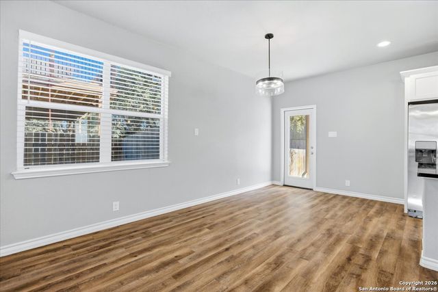 1608 Skyline, Canyon Lake, TX 78133