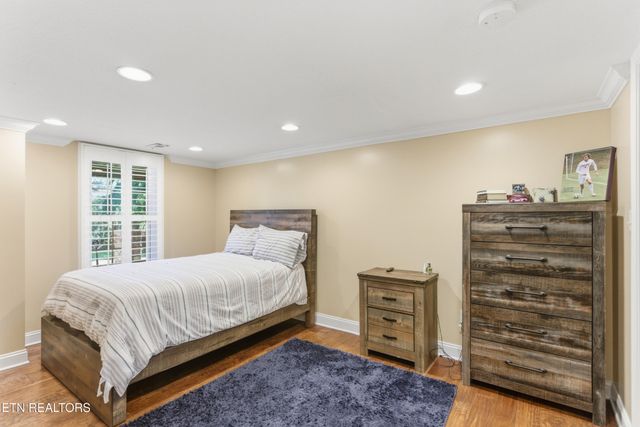 2800 Green Heron Blvd, Knoxville, TN 37938