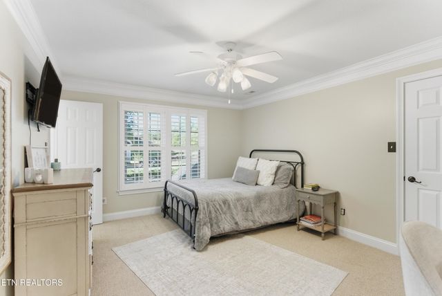 2800 Green Heron Blvd, Knoxville, TN 37938