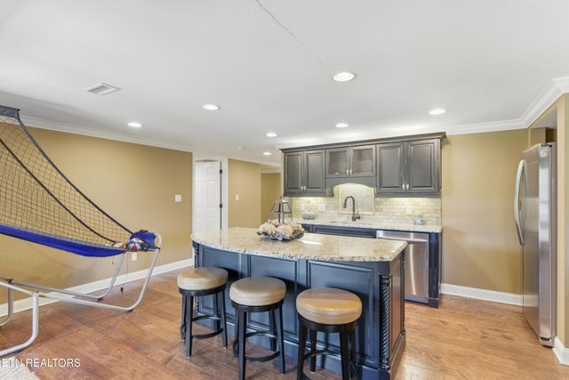 2800 Green Heron Blvd, Knoxville, TN 37938