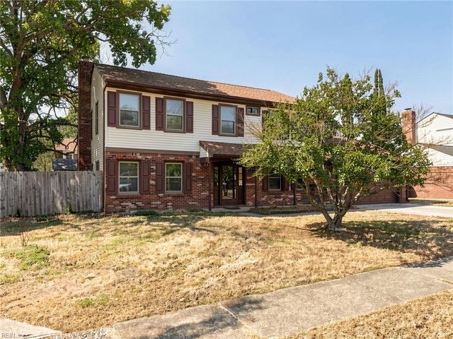 251 S Parliament DR, Virginia Beach, VA 23462