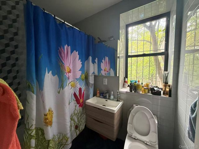 2178 Pitkin Avenue, Brooklyn, NY 11207