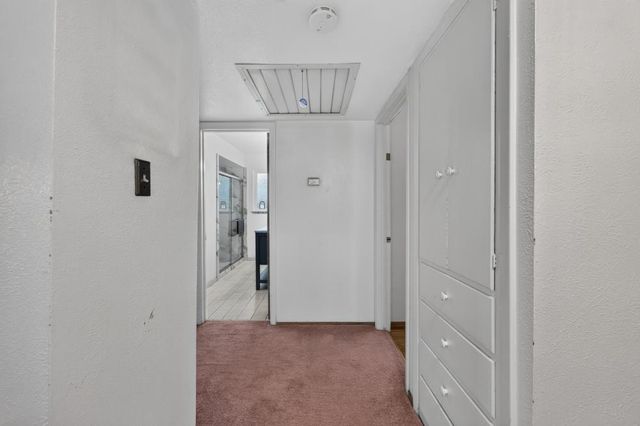 7056 Amherst St, Sacramento, CA 95822