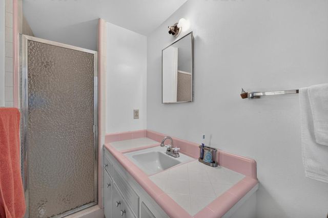 7056 Amherst St, Sacramento, CA 95822