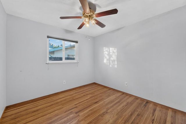 7056 Amherst St, Sacramento, CA 95822