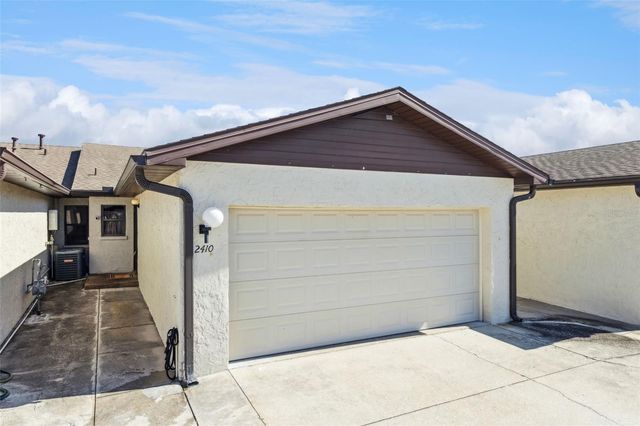 2410 HARTRIDGE POINT DRIVE W, Winter Haven, FL 33881