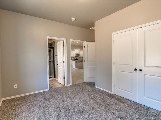 104656 S Pimlico Pass, Mcloud, OK 74851