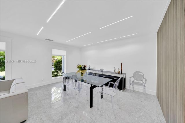 10705 SW 128th Terrace, Miami, FL 33176