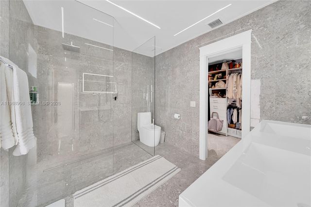 10705 SW 128th Terrace, Miami, FL 33176