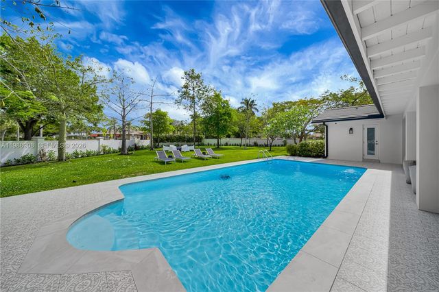 10705 SW 128th Terrace, Miami, FL 33176