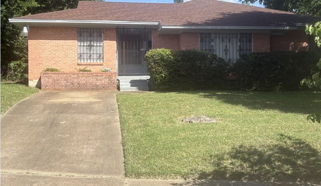 3916 Kushla Avenue, Dallas, TX 75216