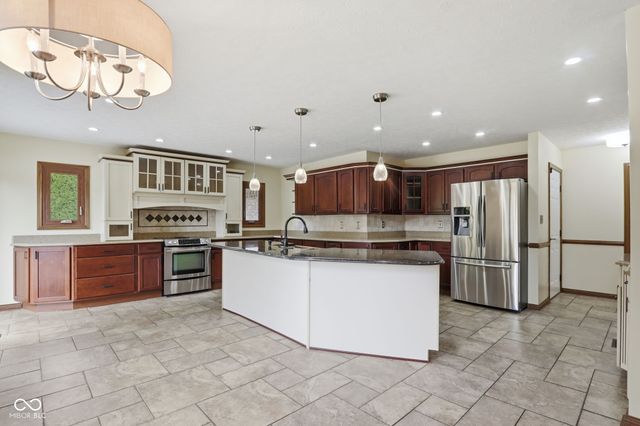 1007 Mount Vernon Court, Greenwood, IN 46142