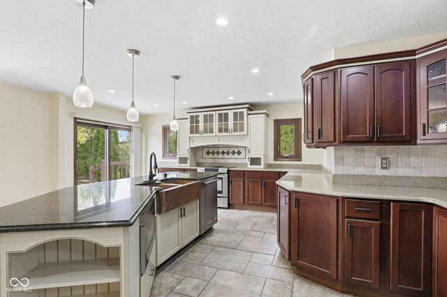 1007 Mount Vernon Court, Greenwood, IN 46142