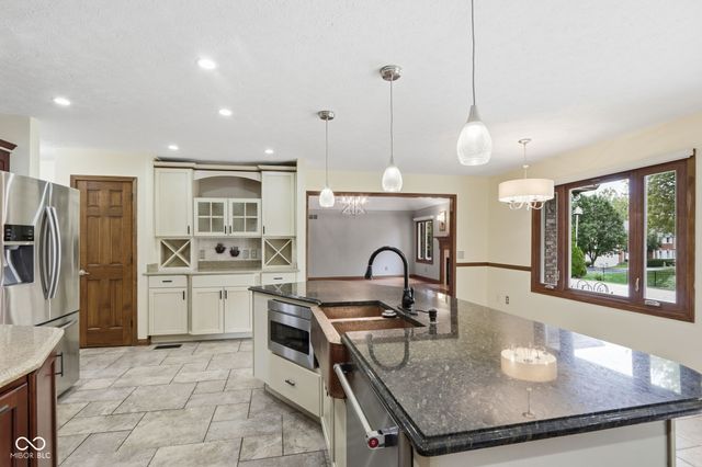 1007 Mount Vernon Court, Greenwood, IN 46142