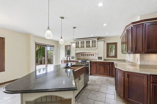 1007 Mount Vernon Court, Greenwood, IN 46142