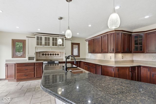 1007 Mount Vernon Court, Greenwood, IN 46142