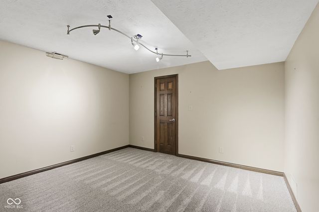 1007 Mount Vernon Court, Greenwood, IN 46142
