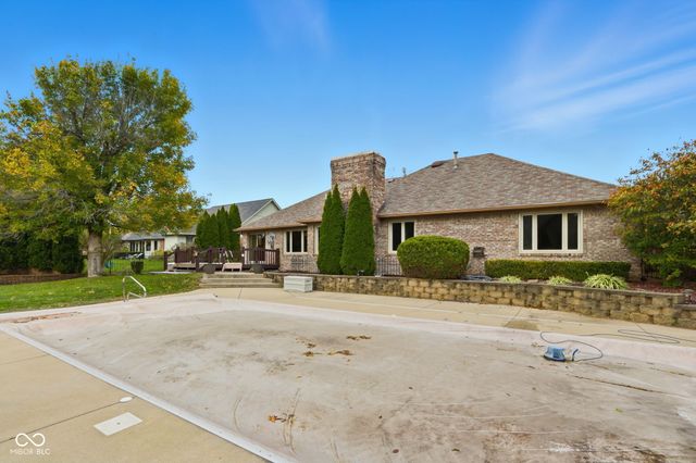 1007 Mount Vernon Court, Greenwood, IN 46142