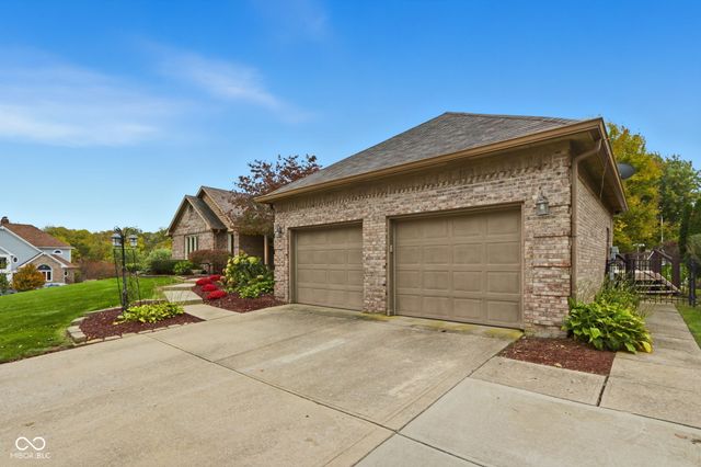 1007 Mount Vernon Court, Greenwood, IN 46142
