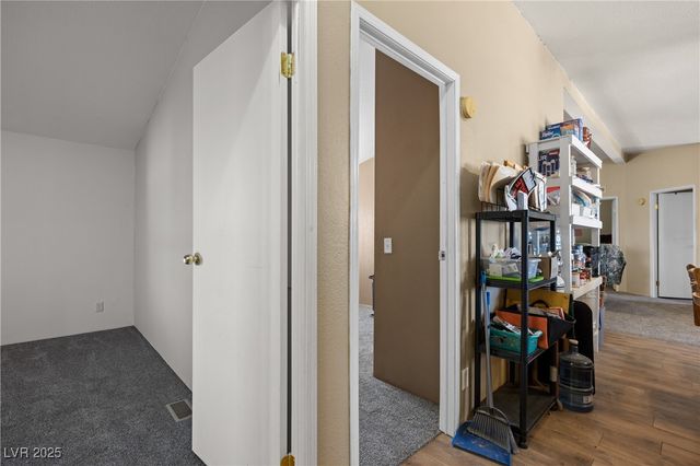 360 Scamp Avenue, Overton, NV 89040