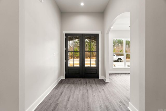 6193 Creekwater Drive, Alexander, AR 72002