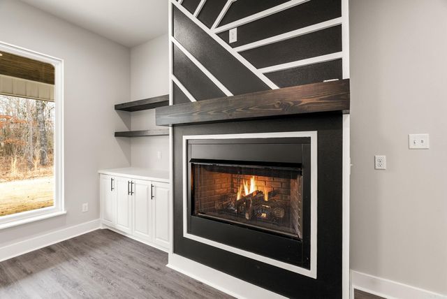 6193 Creekwater Drive, Alexander, AR 72002