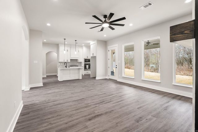 6193 Creekwater Drive, Alexander, AR 72002