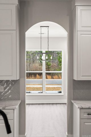 6193 Creekwater Drive, Alexander, AR 72002