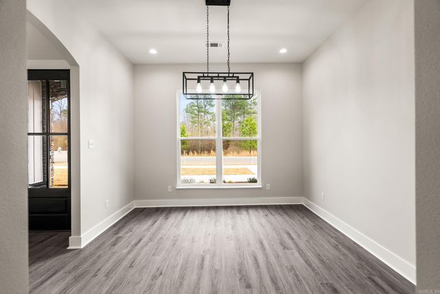 6193 Creekwater Drive, Alexander, AR 72002