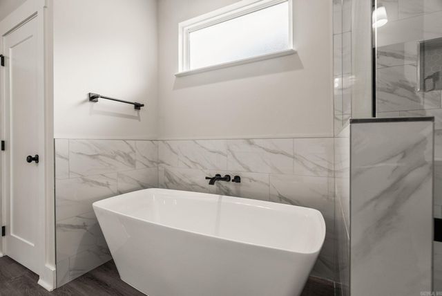 6193 Creekwater Drive, Alexander, AR 72002