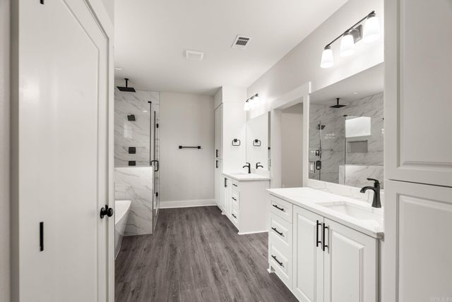 6193 Creekwater Drive, Alexander, AR 72002