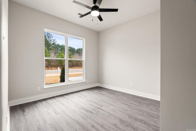 6193 Creekwater Drive, Alexander, AR 72002