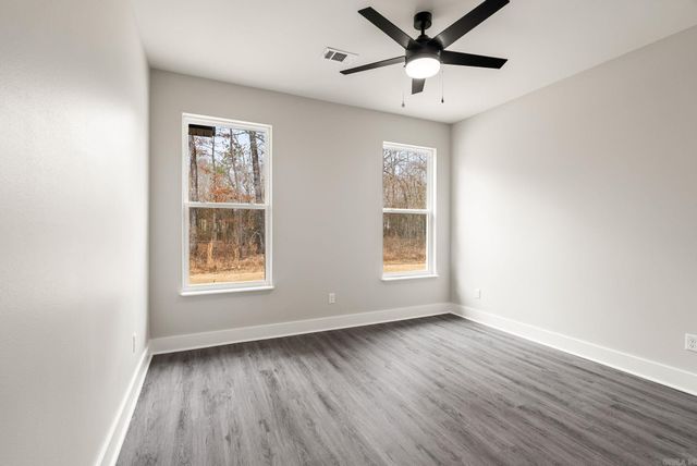 6193 Creekwater Drive, Alexander, AR 72002