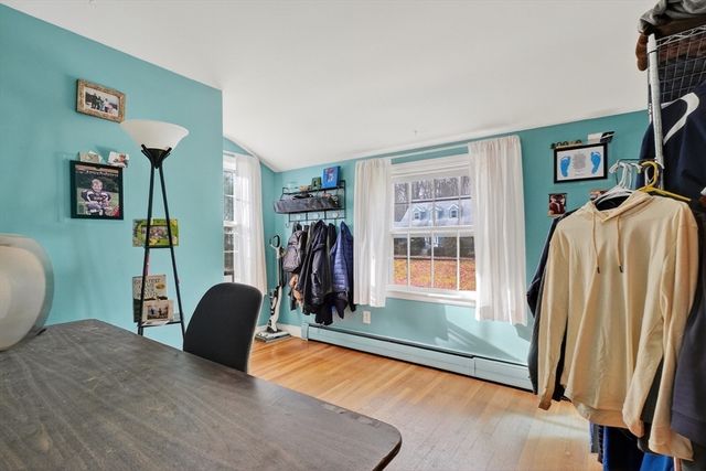 21 Fairbanks Rd, Chelmsford, MA 01824