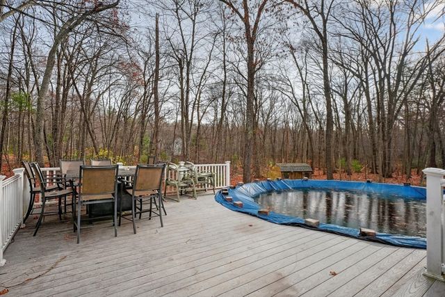 21 Fairbanks Rd, Chelmsford, MA 01824