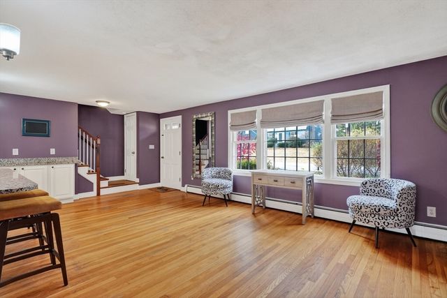 21 Fairbanks Rd, Chelmsford, MA 01824