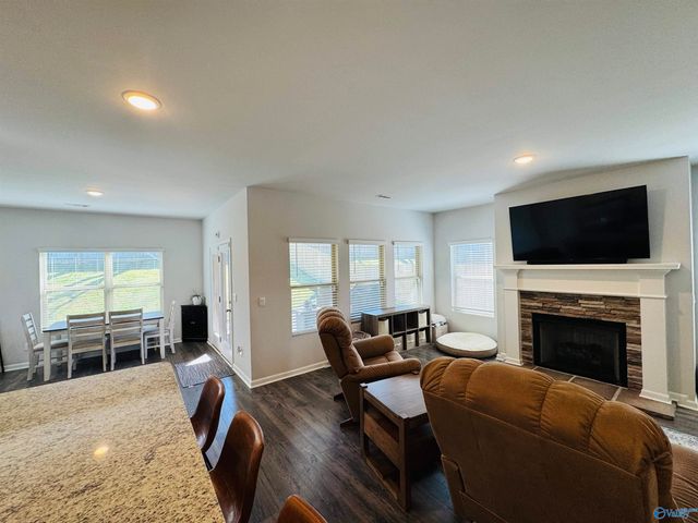 113 Branton Court, New Market, AL 35761