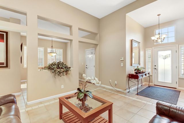 3404 Grimshaw Way, Elk Grove, CA 95758