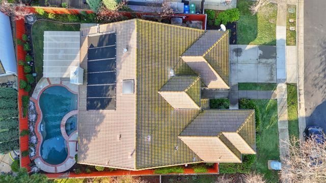 3404 Grimshaw Way, Elk Grove, CA 95758